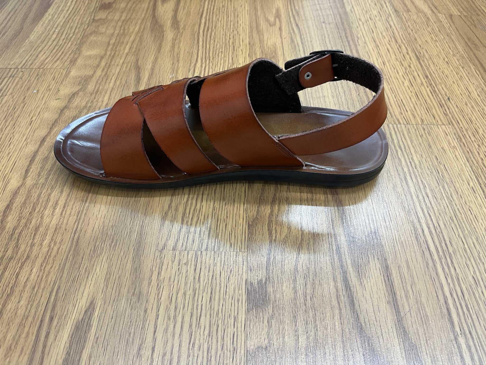 Men's Leather Sandals Cross Style; Tan